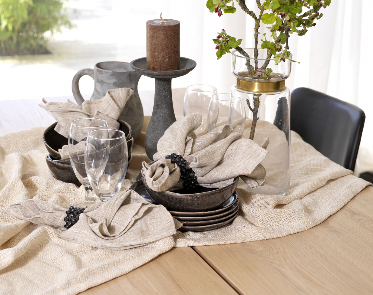 Table à manger 'Melville' 210x95cm - Chêne blanchi/Noir