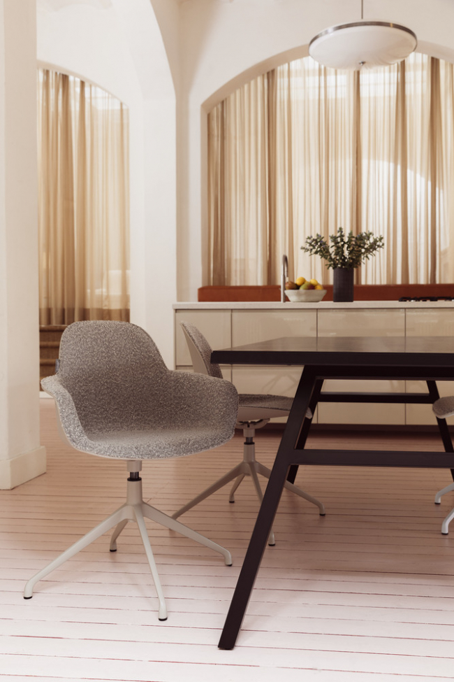 Chaise 'Albert' pivotante - Gris