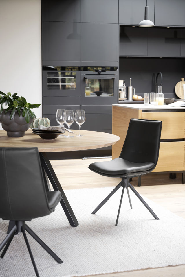 Fauteuil 'Lowell' Pivotant - Noir