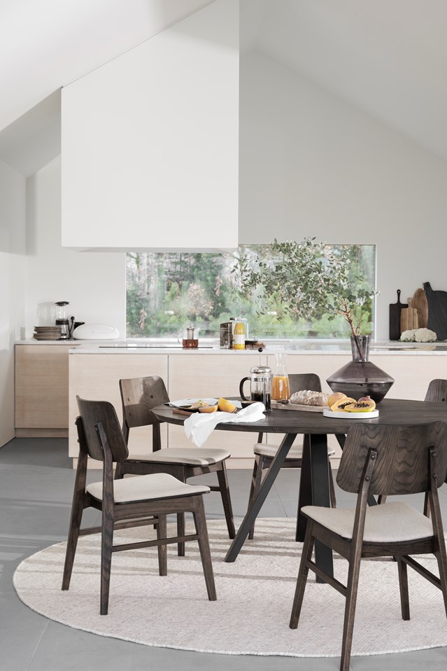 Table à manger 'Carradale' Ronde 150cm - Marron/Pieds en V