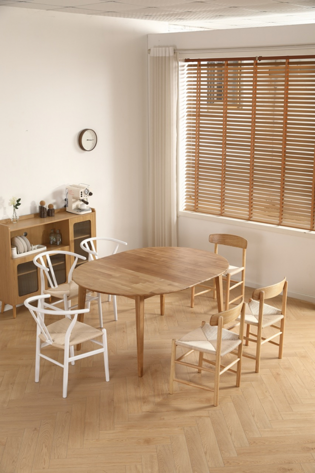 Table à manger 'Saba' ronde 120 cm - Chêne