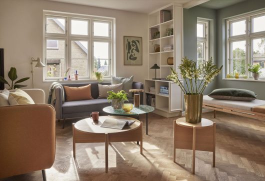 Table d'appoint 'Orbit' - Noir