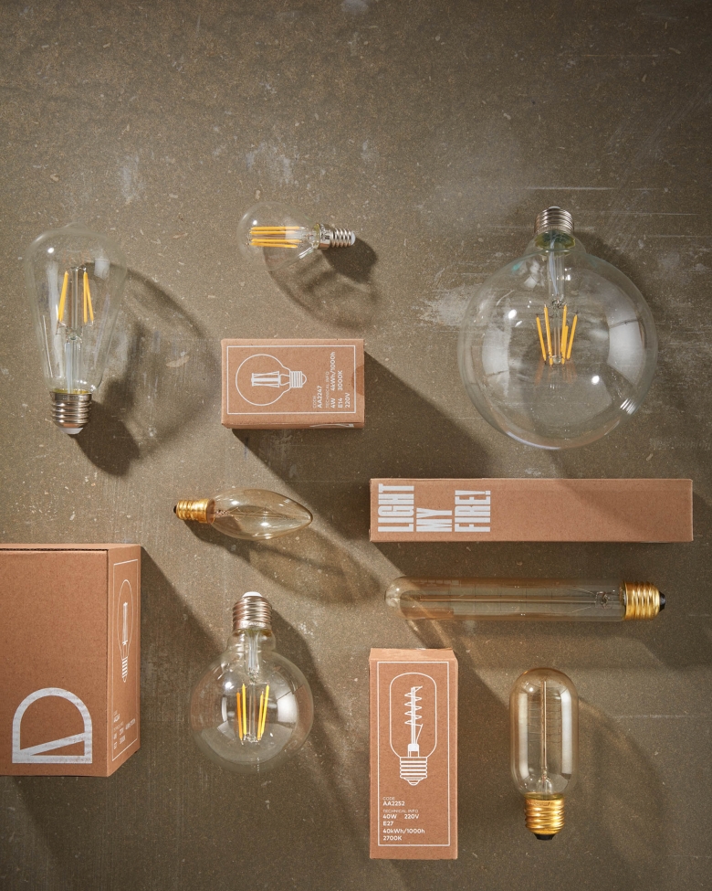 Ampoule 'E27 4W 60 mm' - Chaud