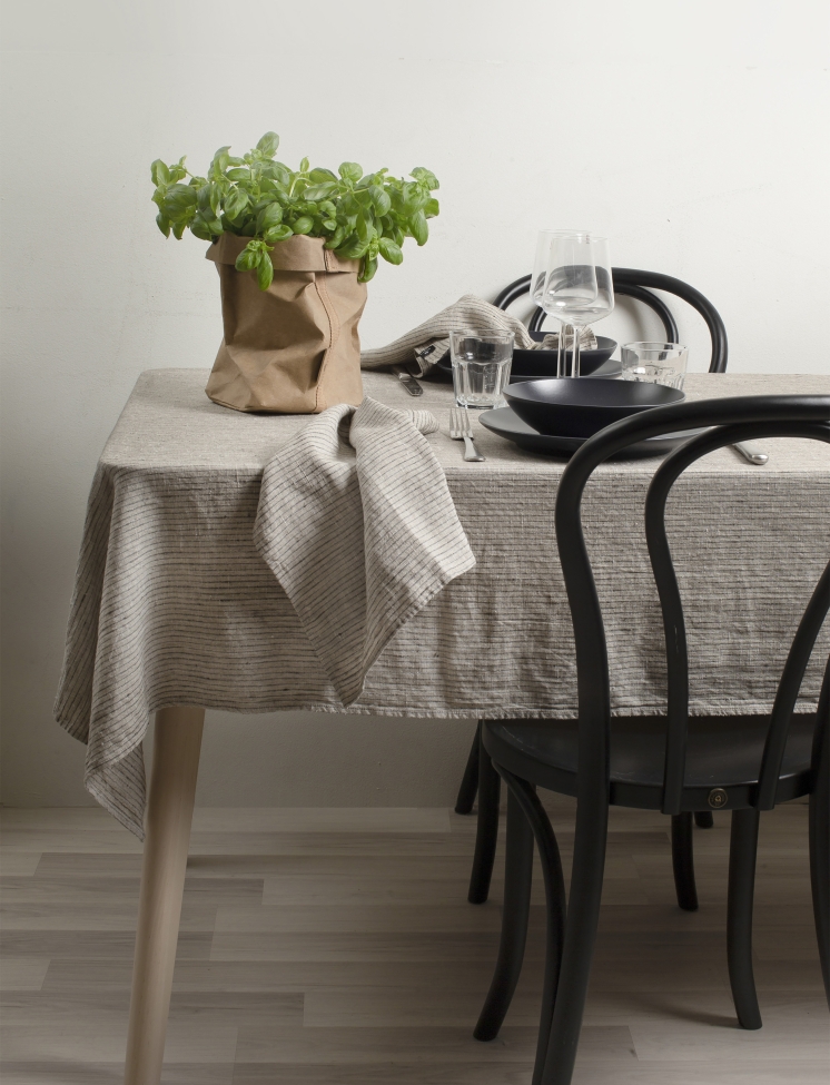 Nappe 'Linus' 145x330- Naturel/Noir