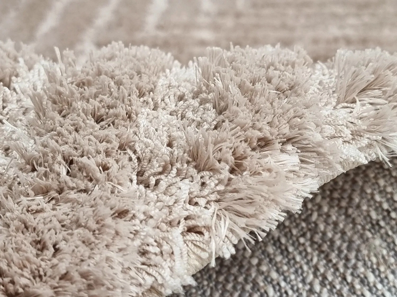 Tapis à poils longs 'Monti' - Beige