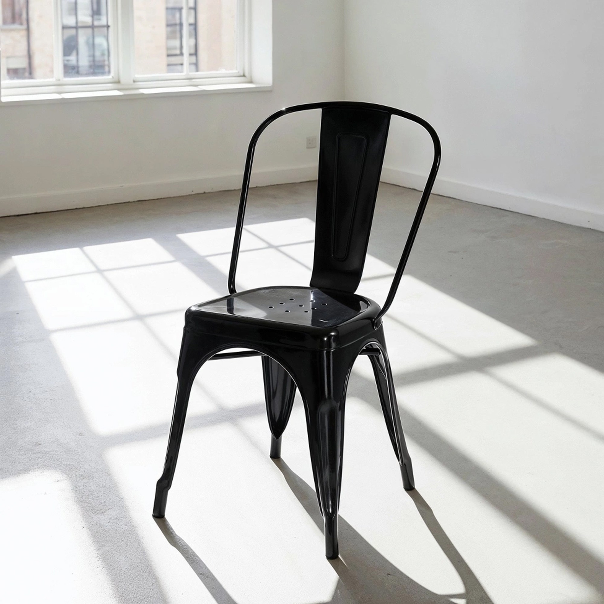 Chaise 'Montmartre' - Laque noire