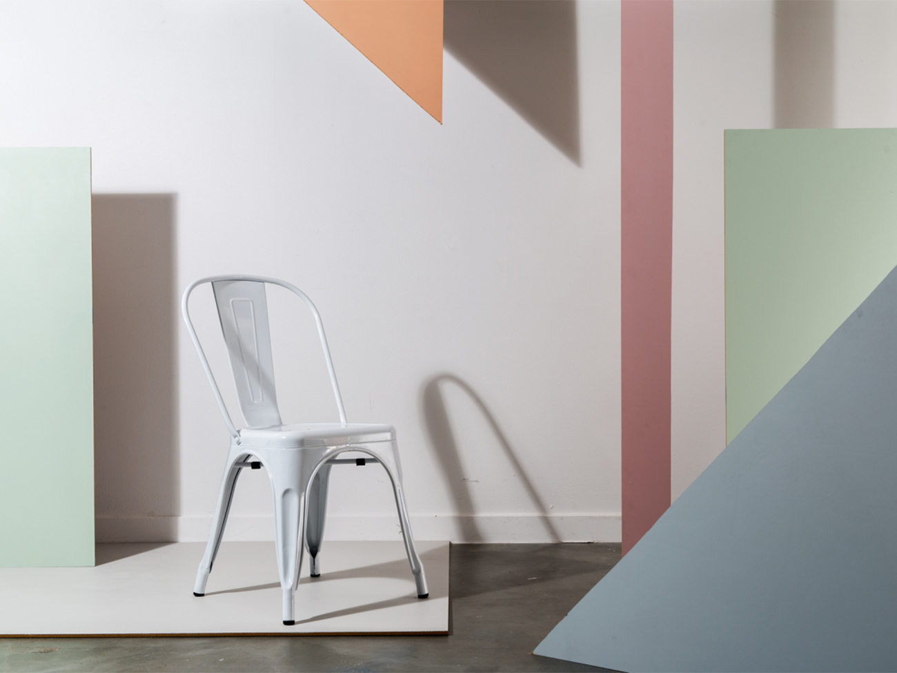 Chaise 'Montmartre' - Laque blanche