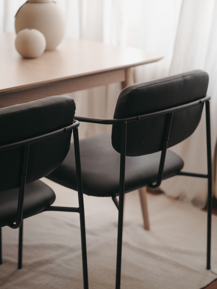 Fauteuil à accoudoirs 'Ebba' - Noir