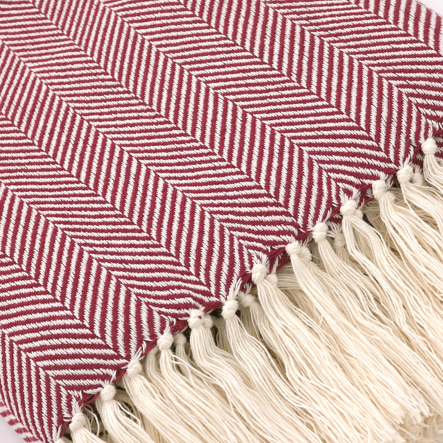 Couverture en coton ' Denisa Fishbone ' 130 x 170 cm - Rouge/blanc