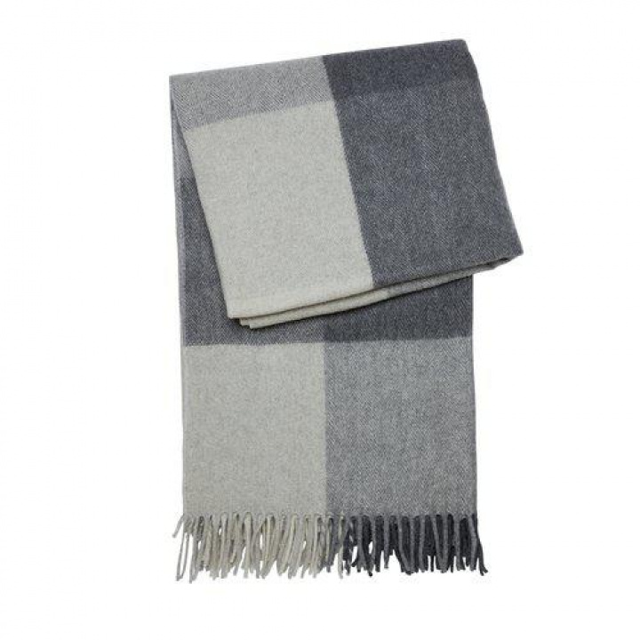 Plaid \'Ulla\' 130x170 - Gris dans le groupe Décoration / Textiles / Plaids & couvertures chez Reforma (1380-71-010)