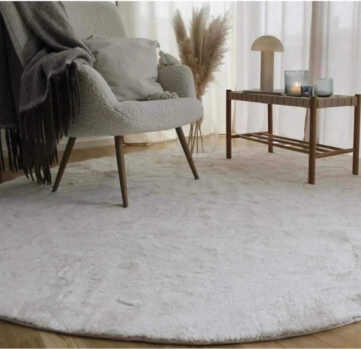 Tapis rond \'Aranga Super Soft\' - Blanc dans le groupe Tapis / Tapis en ry chez Reforma (H100014)