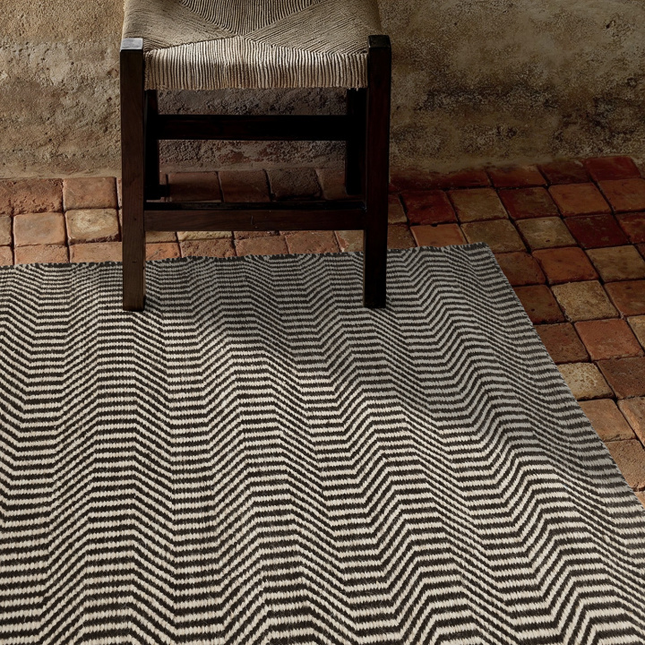 Tapis en laine \'Larkana\' - Beige/noir dans le groupe Tapis / Tapis en laine chez Reforma (V102011)