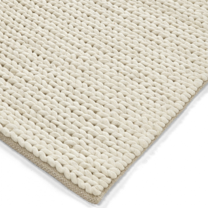 Tapis en laine \' Talvia Braided Wool \' - Blanc dans le groupe Décoration / Tapis / Tapis en laine chez Reforma (V1040)